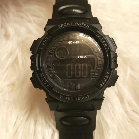 NEW Mens Black Sports Watch - Picture 6 of 6